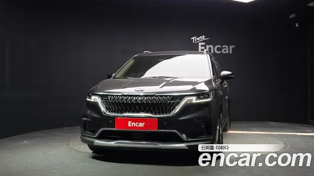 Kia Carnival 2021 thumb 3
