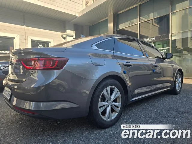 Renault-KoreaSamsung Megane 2020 thumb 2