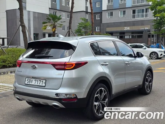 Kia Sportage 2018 thumb 4