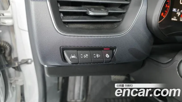 Renault-KoreaSamsung Arkana 2021 thumb 11