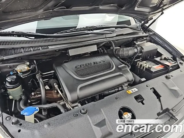 Kia Carnival 2014 thumb 6