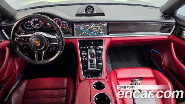 Porsche Panamera 2018 thumb 7