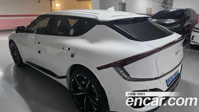 Kia EV6 2025 thumb 2