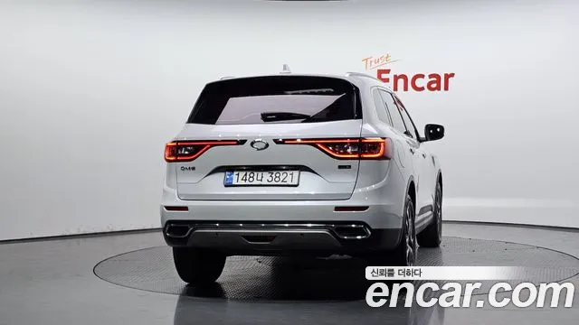 Renault-KoreaSamsung Koleos 2018 thumb 3