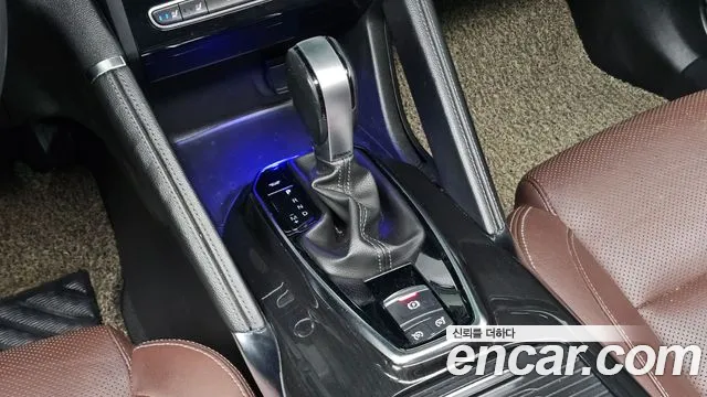 Renault-KoreaSamsung Koleos 2018 thumb 8