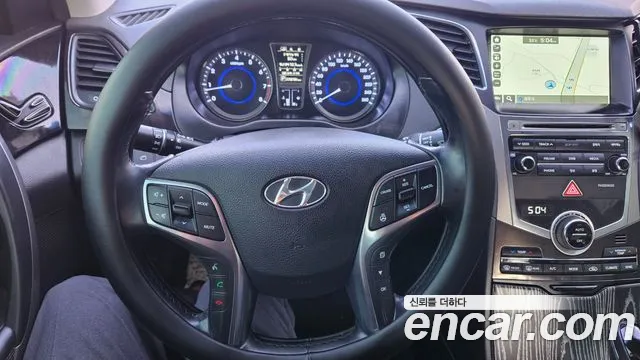 Hyundai Grandeur 2016 thumb 8