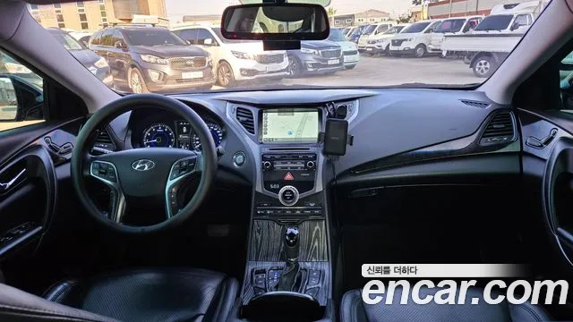 Hyundai Grandeur 2016 thumb 10
