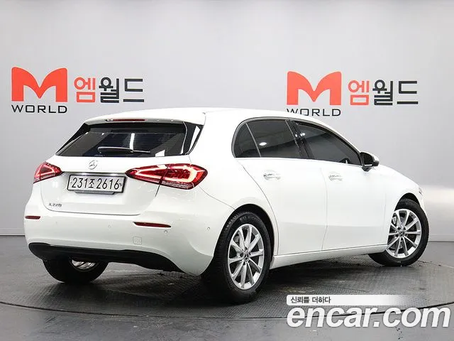 Mercedes-Benz A-Класс 2020 thumb 3
