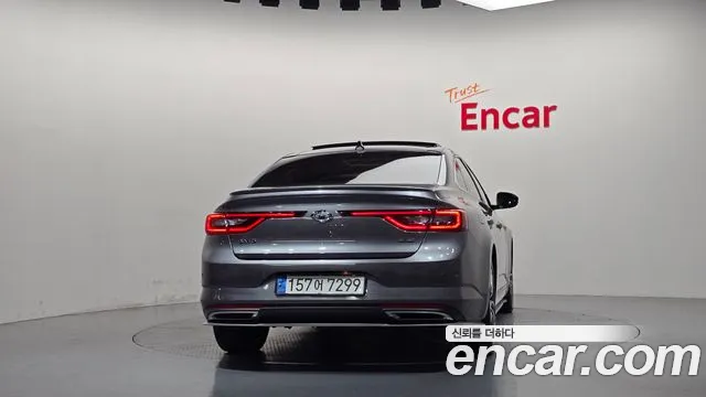 Renault-KoreaSamsung Megane 2017 thumb 4