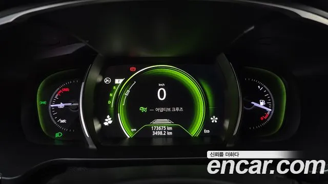 Renault-KoreaSamsung Megane 2017 thumb 8