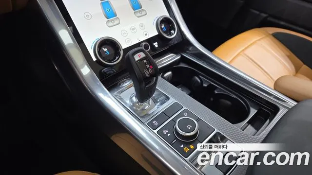 Land Rover Range Rover Sport 2019 thumb 9