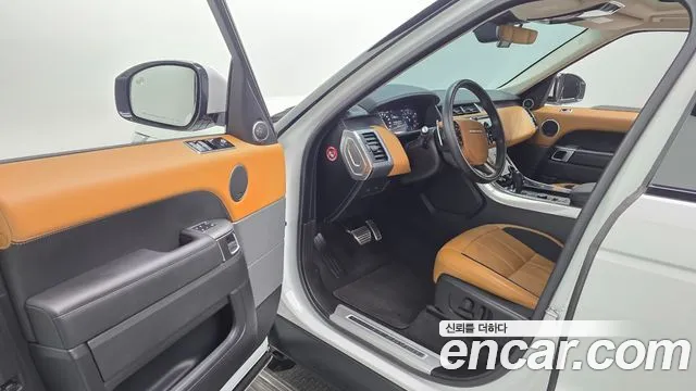 Land Rover Range Rover Sport 2019 thumb 10