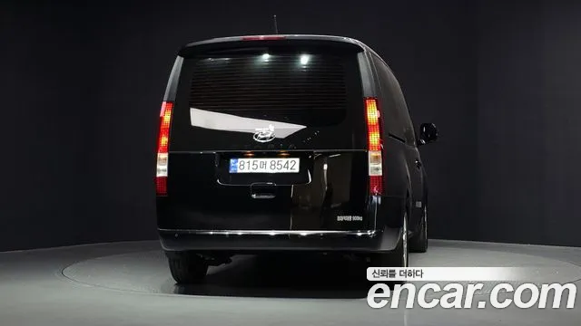 Hyundai Staria 2022 thumb 4