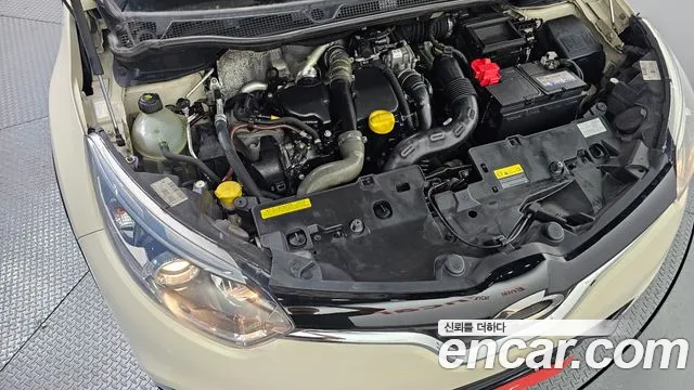Renault-KoreaSamsung Captur 2015 thumb 6