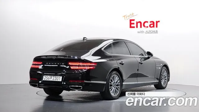 Genesis G80 2022 thumb 2