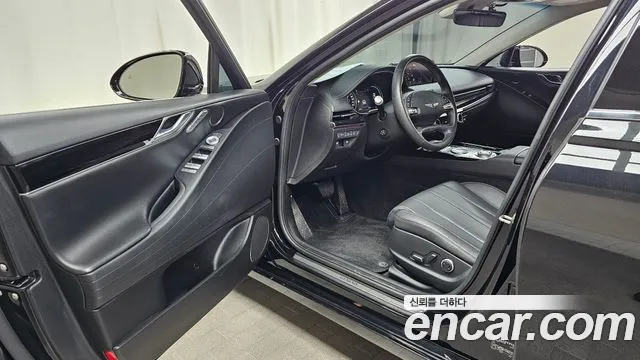 Genesis G80 2022 thumb 10