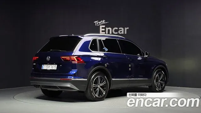 Volkswagen Tiguan 2020 thumb 2