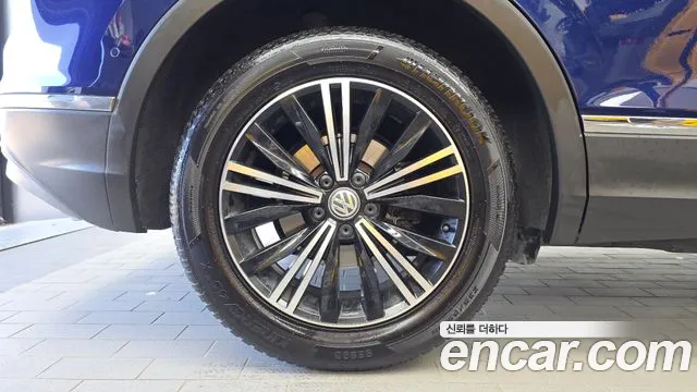 Volkswagen Tiguan 2020 thumb 5