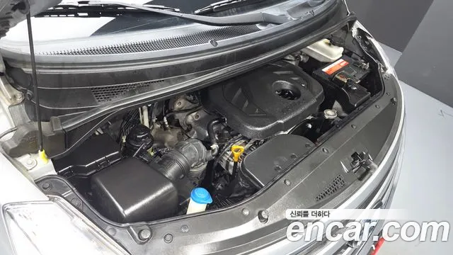 Hyundai Starex 2017 thumb 6