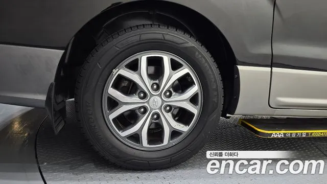 Hyundai Starex 2016 thumb 5
