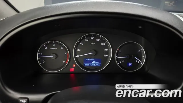 Hyundai Starex 2016 thumb 8