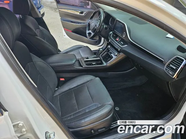 Hyundai Grandeur 2017 thumb 9