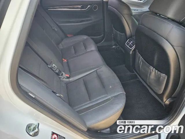 Hyundai Grandeur 2017 thumb 10