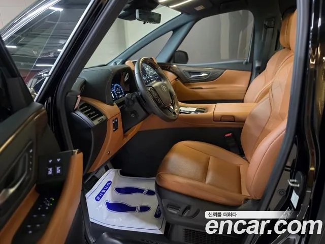 Toyota Alphard 2025 thumb 10