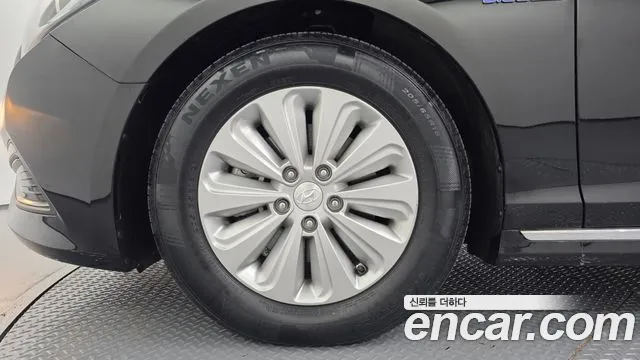 Hyundai Sonata 2015 thumb 5