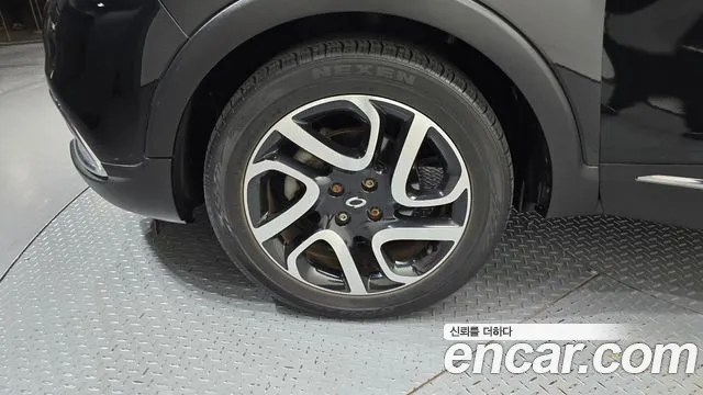 Renault-KoreaSamsung Captur 2015 thumb 5