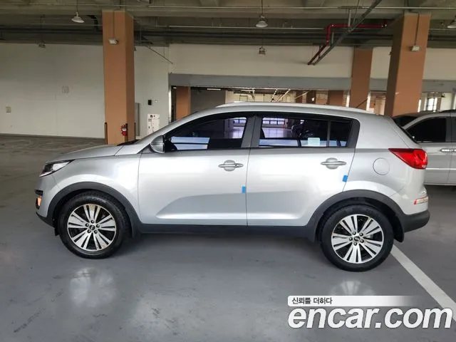 Kia Sportage 2013 thumb 8