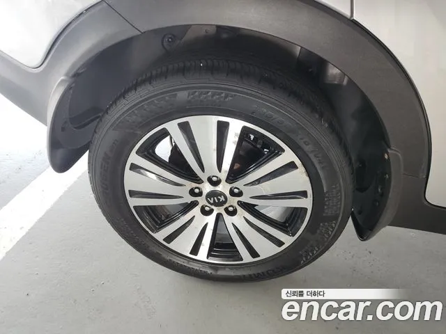 Kia Sportage 2013 thumb 9