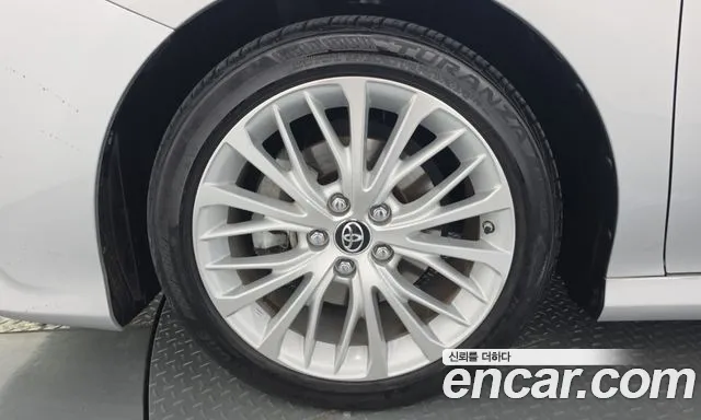 Toyota Camry 2018 thumb 5
