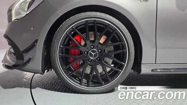 Mercedes-Benz CLA 2018 thumb 5