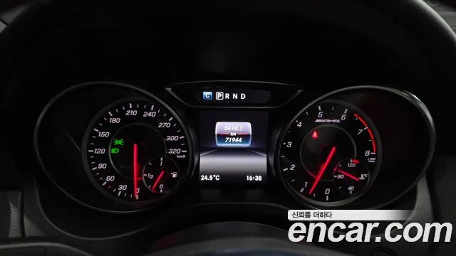 Mercedes-Benz CLA 2018 thumb 8