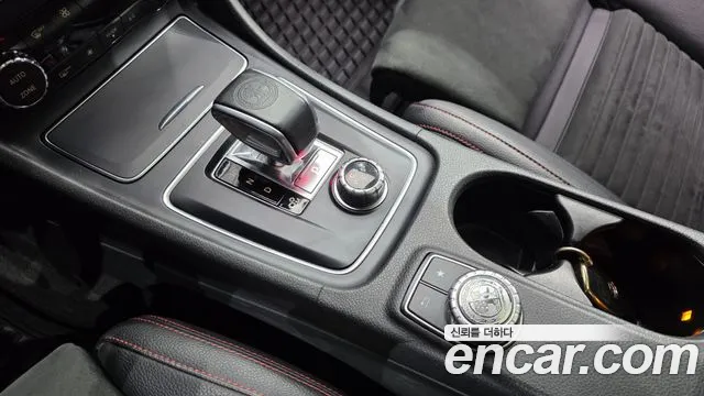 Mercedes-Benz CLA 2018 thumb 9