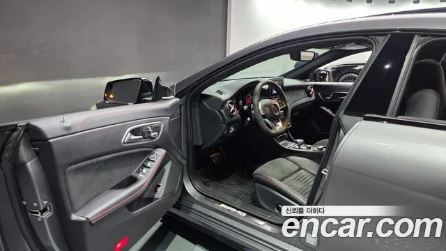 Mercedes-Benz CLA 2018 thumb 10