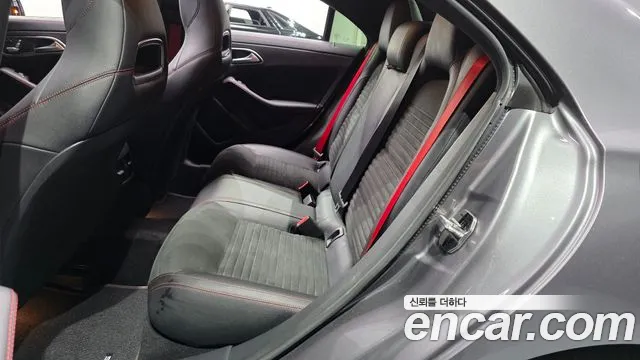 Mercedes-Benz CLA 2018 thumb 11
