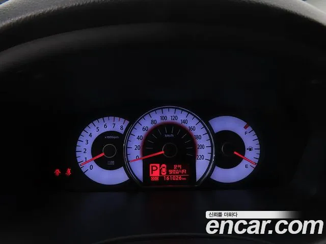 Kia Carens 2010 thumb 9
