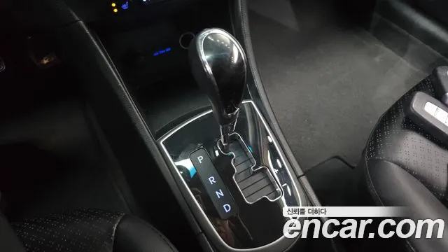 Hyundai Accent 2011 thumb 9