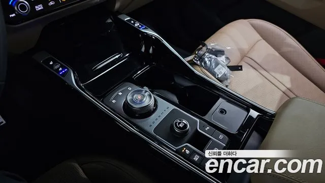 Kia Sorento 2024 thumb 9