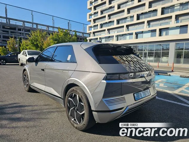 Hyundai IONIQ 5 2023 thumb 6