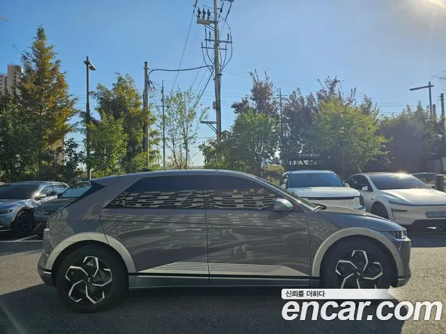 Hyundai IONIQ 5 2023 thumb 8