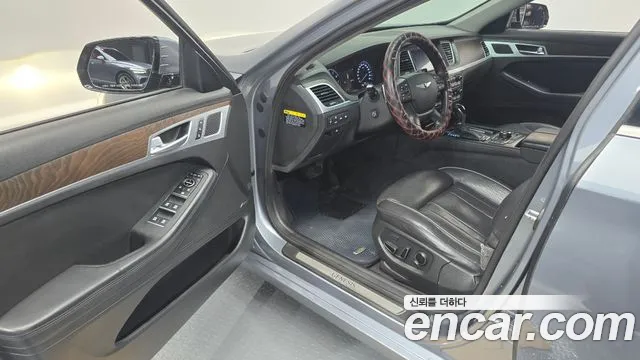 Hyundai Genesis 2014 thumb 10