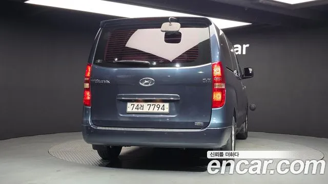 Hyundai Starex 2012 thumb 4