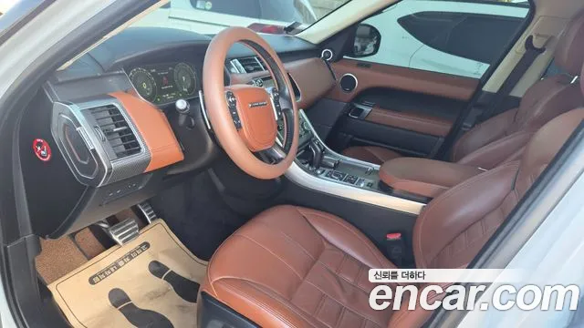Land Rover Range Rover Sport 2017 thumb 10