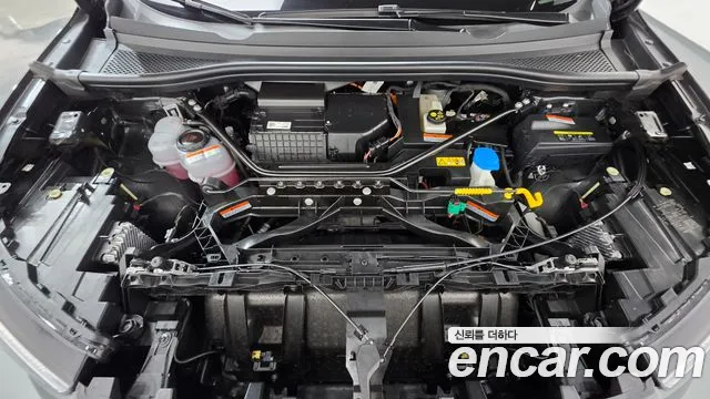 Audi Q4 e-tron 2025 thumb 6