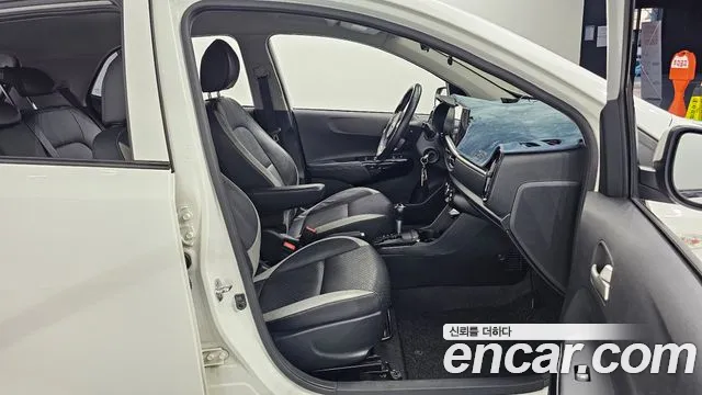 Kia Morning 2017 thumb 10