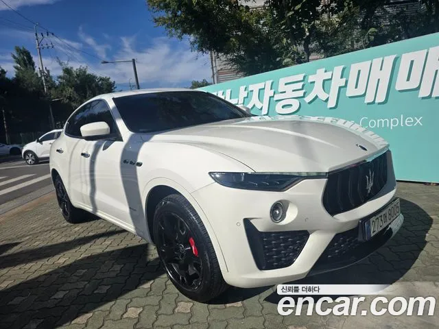 Maserati Levante 2020 thumb 3