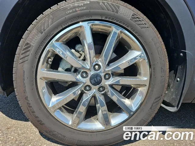 Kia Sorento 2015 thumb 6
